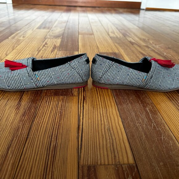 Toms Kelli Womens Size 8.5 Striped Red Tasseled Casual Comfort Flats Shoes - Picture 6 of 7